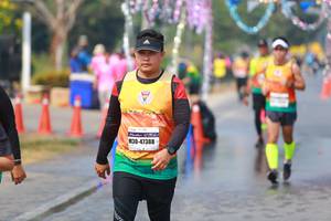 BIB: 47388
                            <button type="button" onclick="openModal(9916618)" class="btn btn-primary btn-sm float-right btn-popup" data-toggle="modal" data-target=".modal-high-quality">
                        <i class="fas fa-shopping-cart"></i> Add to Cart
                    </button>
                                            <button type="button" onclick="isThisMe(9916618, true)" class="btn btn-success btn-sm float-right btn-popup btn-isme hidden" data-toggle="tooltip" data-placement="bottom" title="นี่คือรูปของคุณใช่ไหม คลิกที่นี่เพื่อเอาเข้าอัลบั้ม">
                        <i class="fas fa-plus"></i> Add to album
                    </button>
                    <button type="button" onclick="isThisMe(9916618, false)" class="btn btn-warning btn-sm float-right btn-popup btn-isnotme hidden">
                        <i class="fas fa-ban"></i> Remove from album
                    </button>